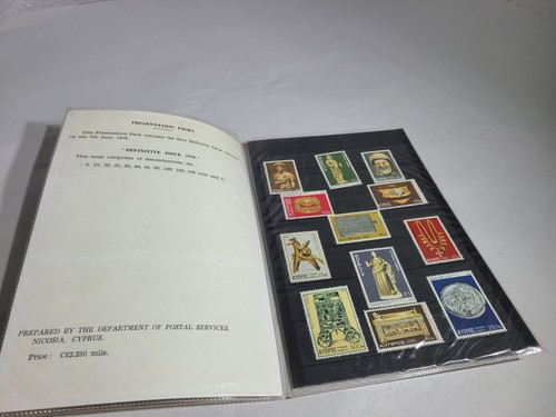 ZYPERN 1976 ENDGÜLTIGE AUSGABE BRIEFMARKEN POSTFRISCH IN OFFIZIELLER POSTPRÄSENTA.PACKUNG - Bild 6 von 8