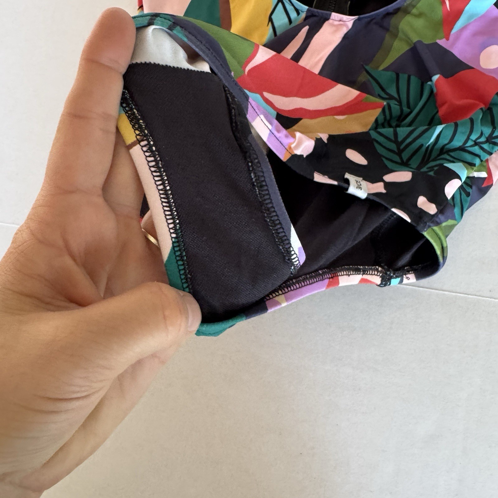 Body Glove One Piece Swimsuit Zipper Adjustable Straps Colorful Women’s Medium