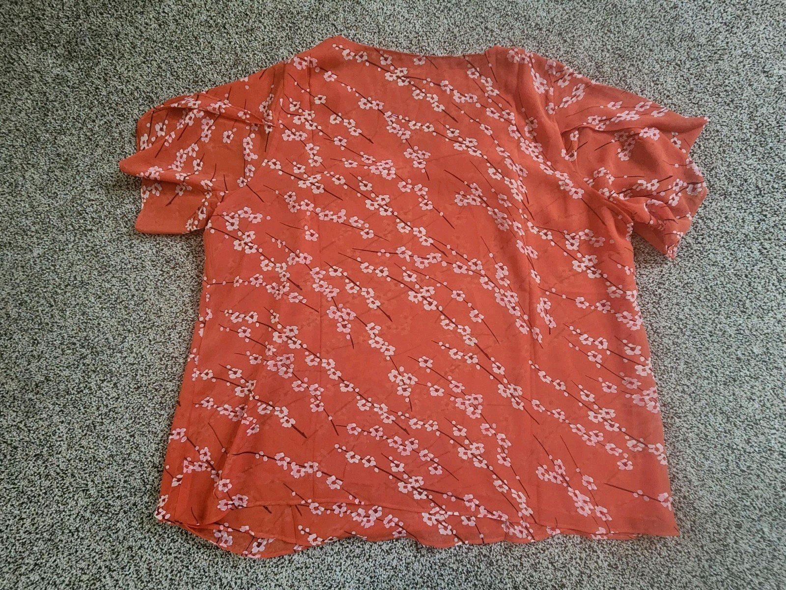 Cabi Blouse Orange Short Split Flutter Sleeve  Si… - image 5