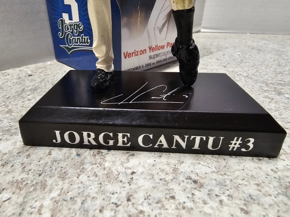 Jorge Cantu Tampa Bay Rays MLB 2006 SGA Statue Figurine - Image 3 of 4