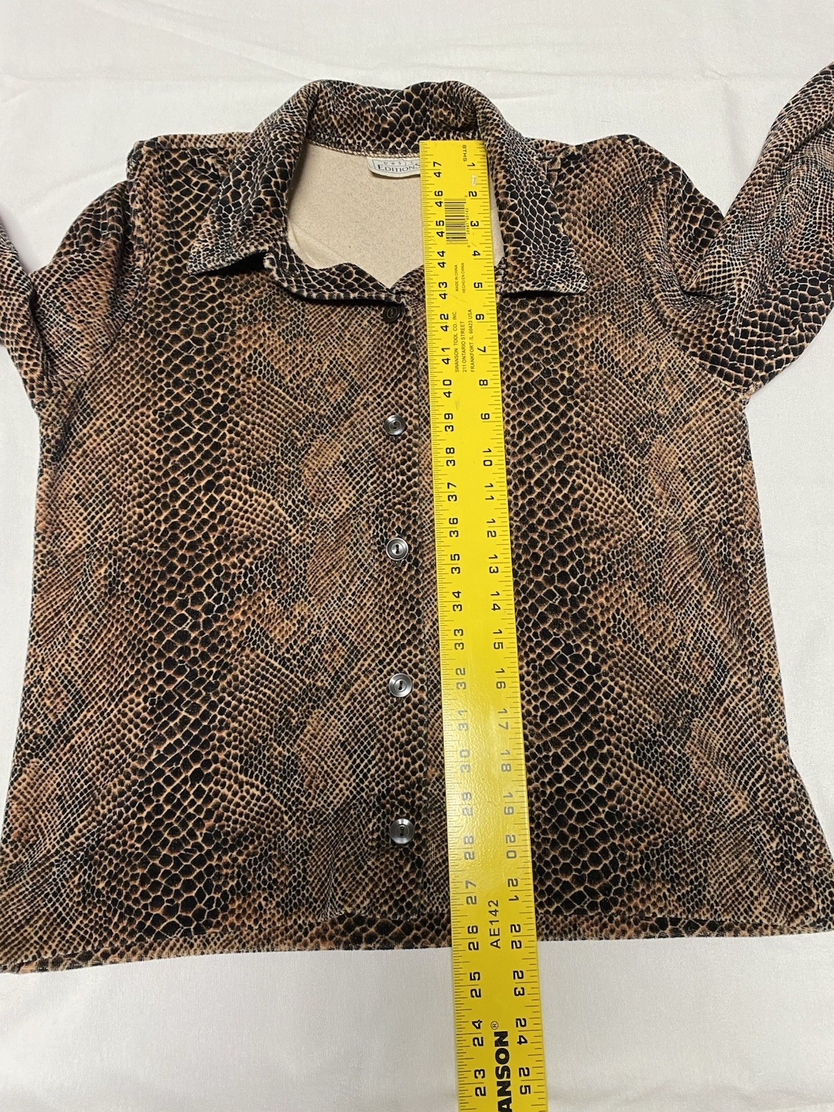 Basic Editions Snake Print Button Down Cardigan S… - image 5