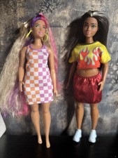Barbie bambola x 2 bambole curvy #179 e capelli arcobaleno