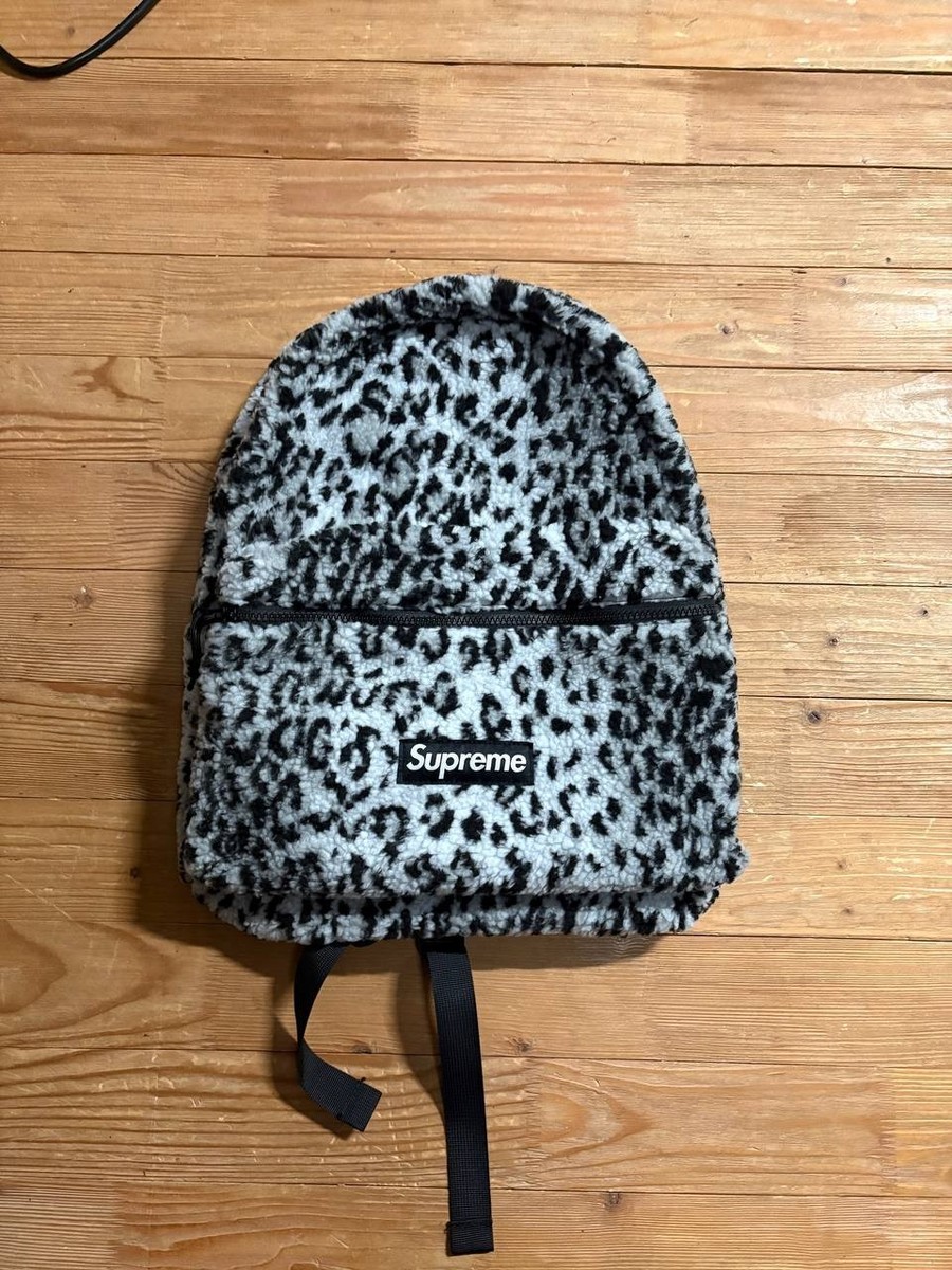 Supreme Leopard Fleece Backpack White FW17 Brand New | eBay