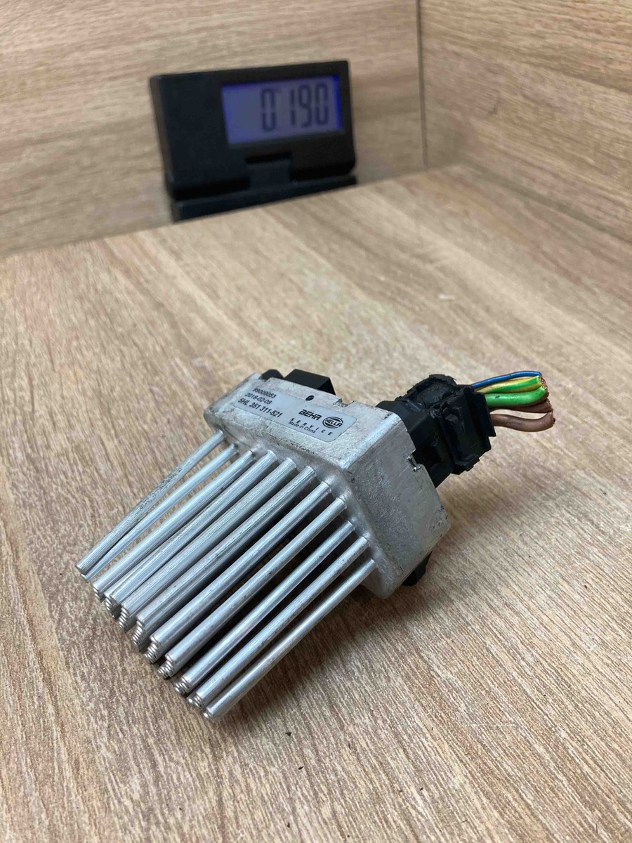 5HL351311 521 99000053 Behr BMW E Series HEATER FAN BLOWER MOTOR 