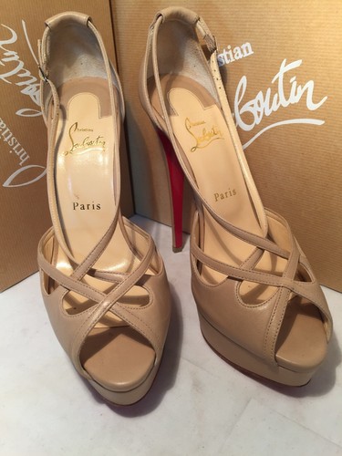 Christian Louboutin Nude Madalena 