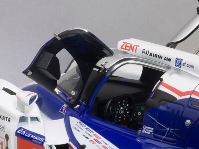 TOYOTA RACING TS040 HYBRID #1 ミニカー AUTOart 1/18 81416 TOYOTA TS040 HYBRID Le Mans 24H Race 2014