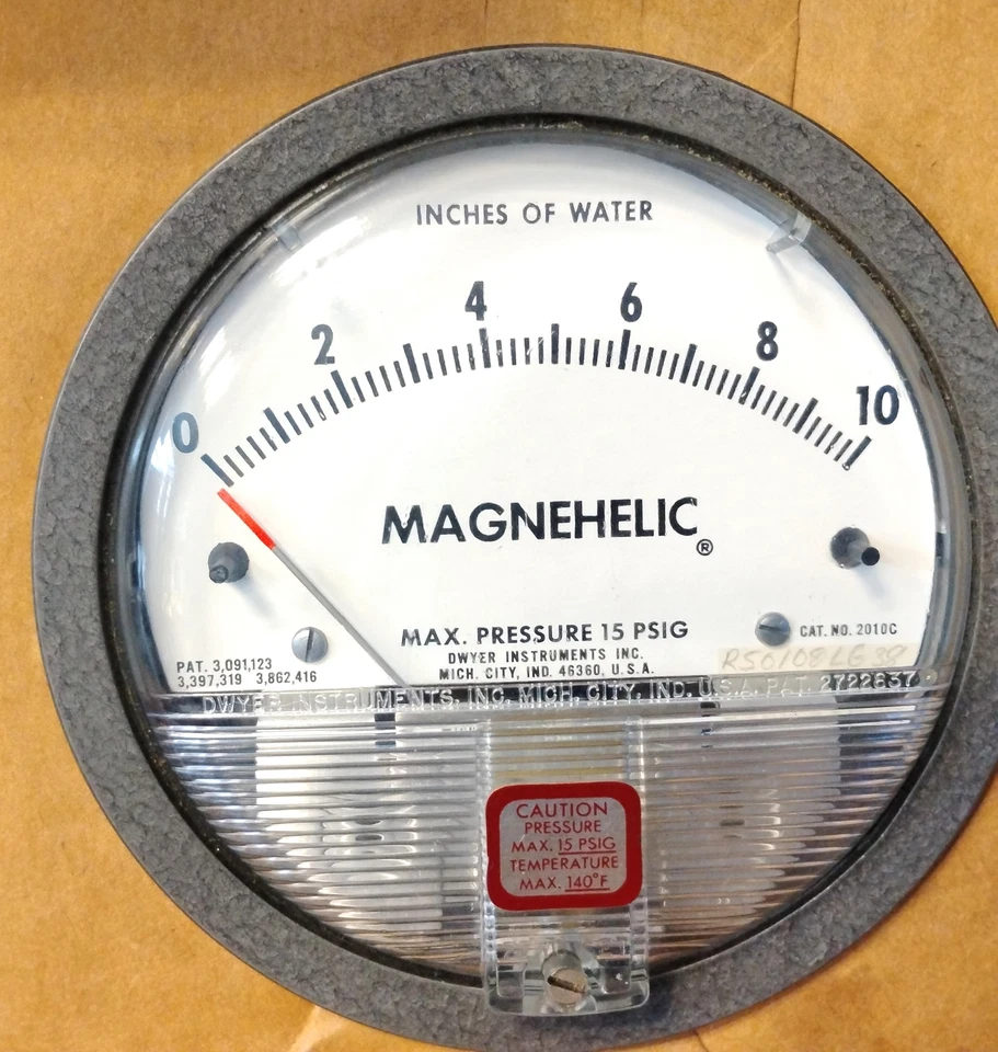 Dwyer 2010C MAGNEHELIC 0-10 Inches of Water Pressure Gauge - Image 2 of 3