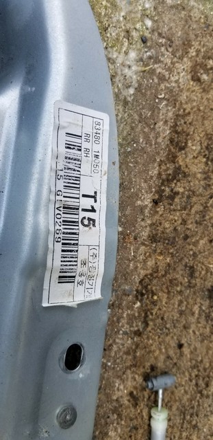 2010-2013 Kia Forte Right Rear Door latch power window motor and