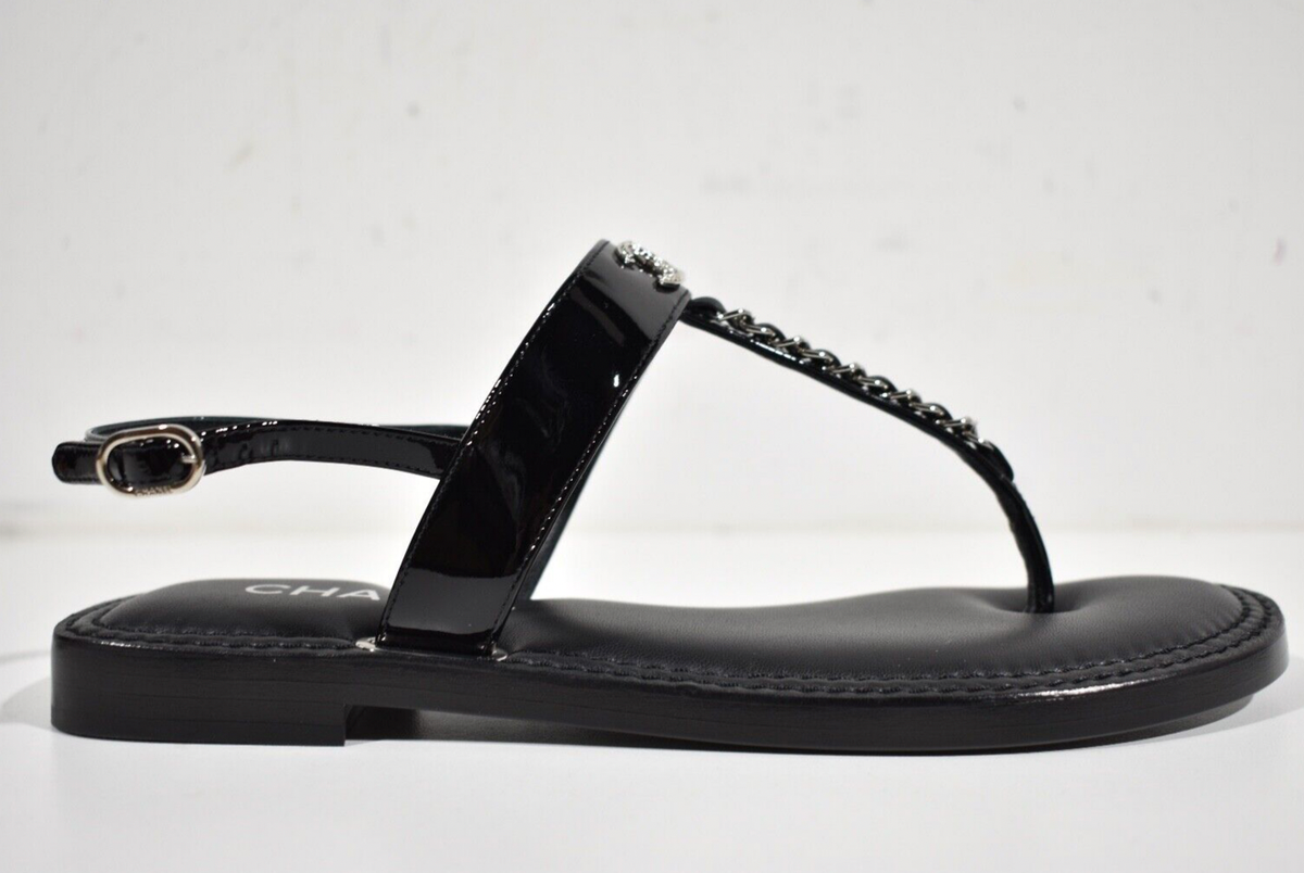 Chanel 22C Black Patent Silver Chain CC Logo Mule Slide Flat Thong