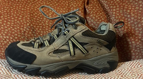 Cabela’s Women Size 7 Gore Tex Hyper Grip Hiking, Walking Outdoors - Picture 4 of 6