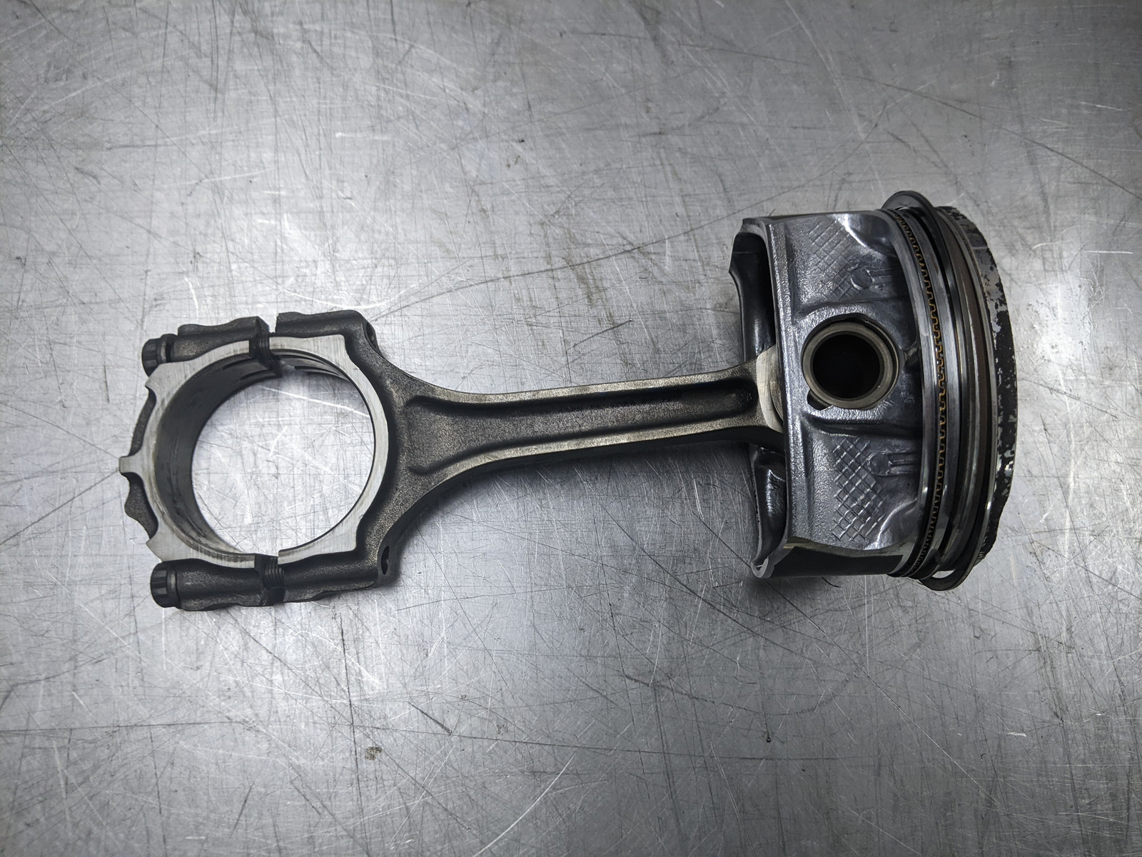 Piston and Connecting Rod Standard 19-22 Ford F-250 Super Duty 6.2 AL3E6108AL
