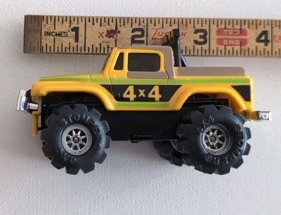 VTG SCHAPER STOMPER 4X4 Yellow Jeep Scrambler Runs And Lights Rare