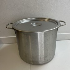 Vollrath Stock Pot Stainless Steel 13.5 Quarts with Lid Commercial Grade