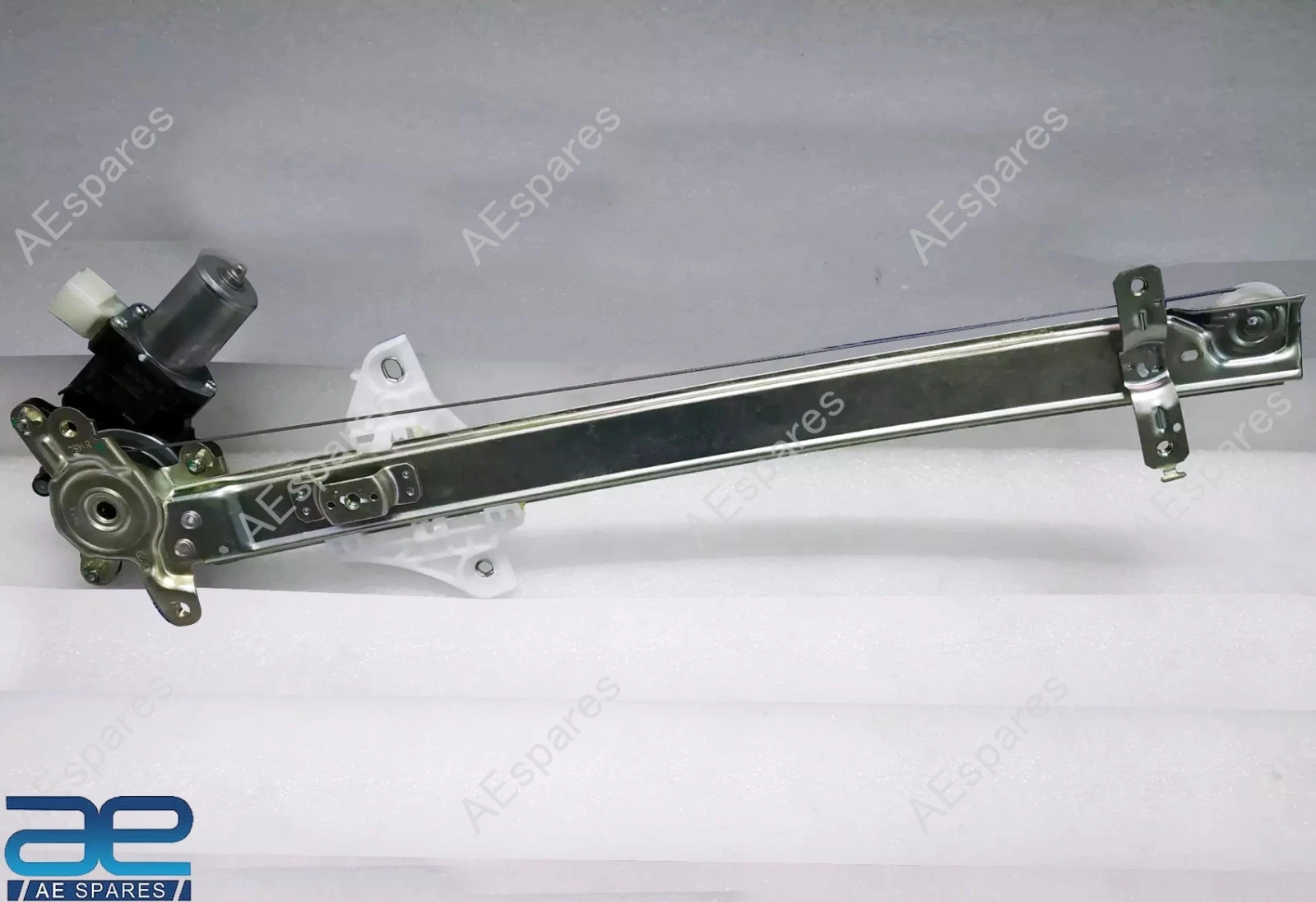 Front Door Window Regulator Assembly RH For Suzuki Ciaz 2014-Now 83401M79M10 view 2