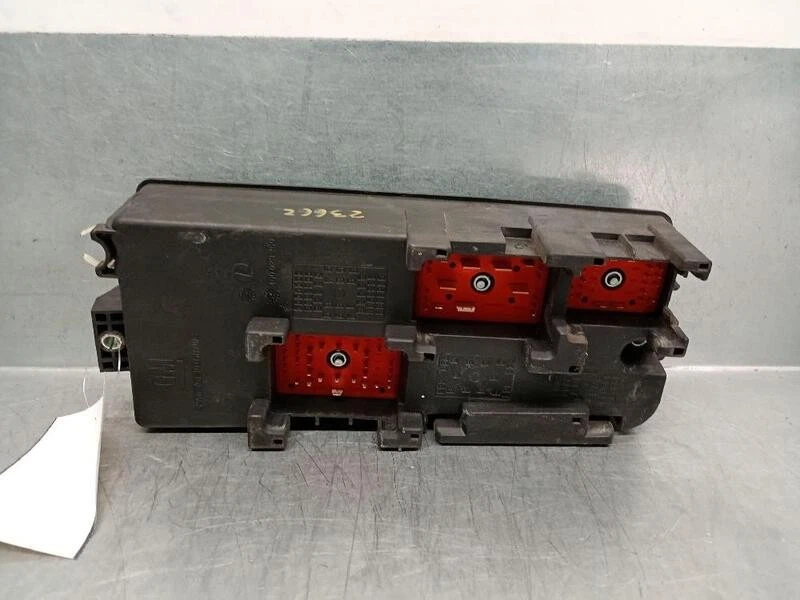 12795731 scatola porta fusibili per SAAB 9-3 BERLINA 2.0 CAT 1998 5670998 - Image 2 of 4