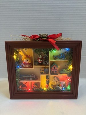 Enesco My Favorite Things Shadow Box Illuminated Music Box. Rare Find.