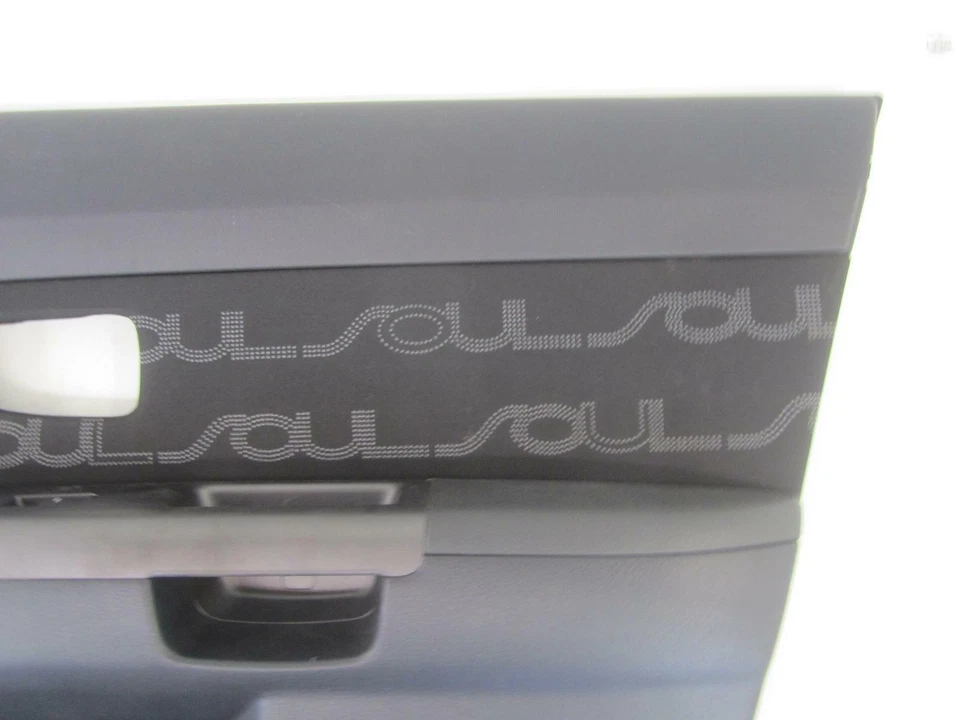 KIA SOUL 2012 pasajero derecho puerta delantera moldura panel 82380-2K010 Foto 3 de 4