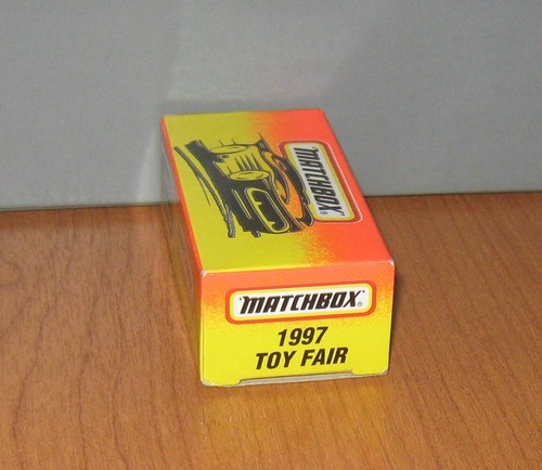 Matchbox Superfast MB6 Plymouth Prowler 1997 Toy Fair Model - Picture 6 of 6