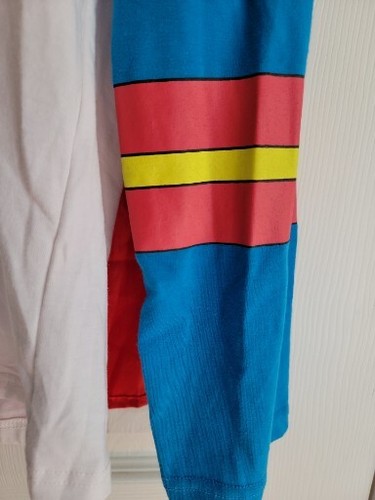 Supergirl Adult Ladies Shirt With Cape Size Medium - Picture 7 of 7