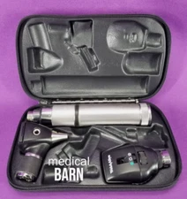 Welch Allyn 3.5V Set Otoscope Ophthalmoscope Plugin Handle - Nice Set