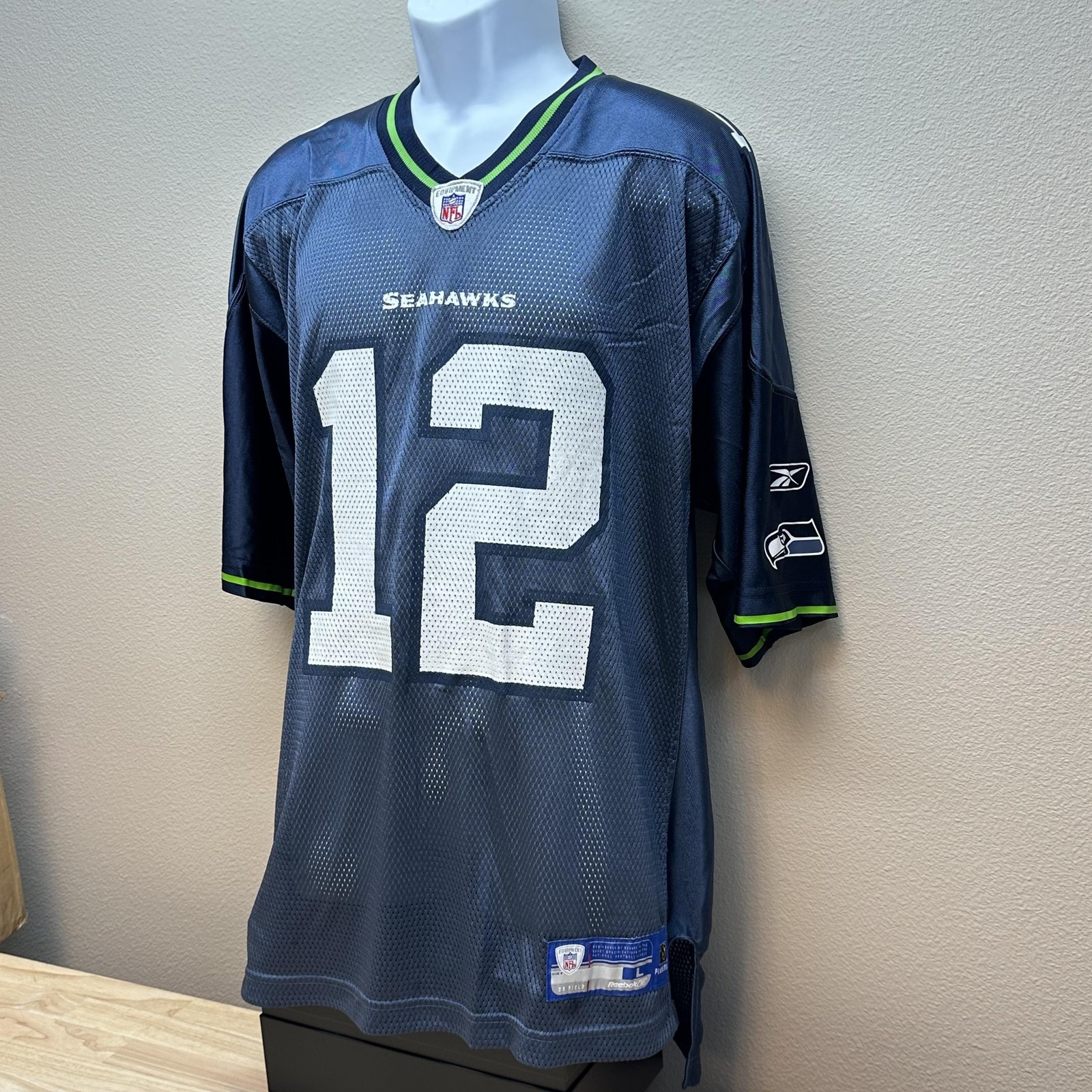 Seattle Seahawks Football 12 FAN Jersey Mens Large Blue NFL Reebok Equipment thumbnail 2