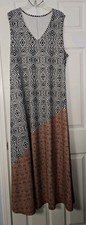 Womans Unbranded Sleeveless Maxi Dress Size 1XL Black, White, Brown
