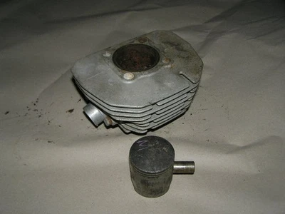 KAWASAKI H1 500F rechter Zylinder mit Kolben rhs cylinder with piston - Bild 1 von 4