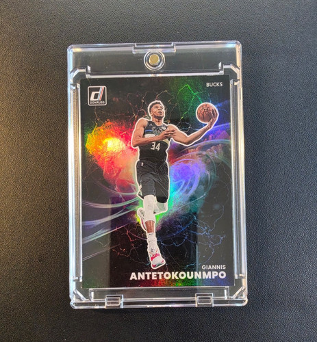 2022-23 Panini Donruss Giannis Antetokounmpo NIGHT MOVES SSP!!! Bucks
