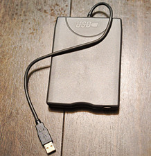 Mitsumi D353FUE USB External 3.5" Floppy Disk Drive Gray for PC USB-Powered
