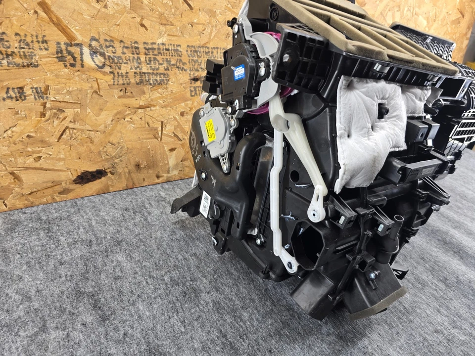 HYUNDAI TUCSON 22-25 HVAC AC CLIMATIZADOR VENTILADOR MOTOR CARCASA CAJA 2.5L OEM Foto 4 de 4