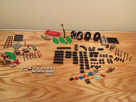Lego Pirates 6273 Rock Island Refuge - INCOMPLETE + OTher Pirates Pieces