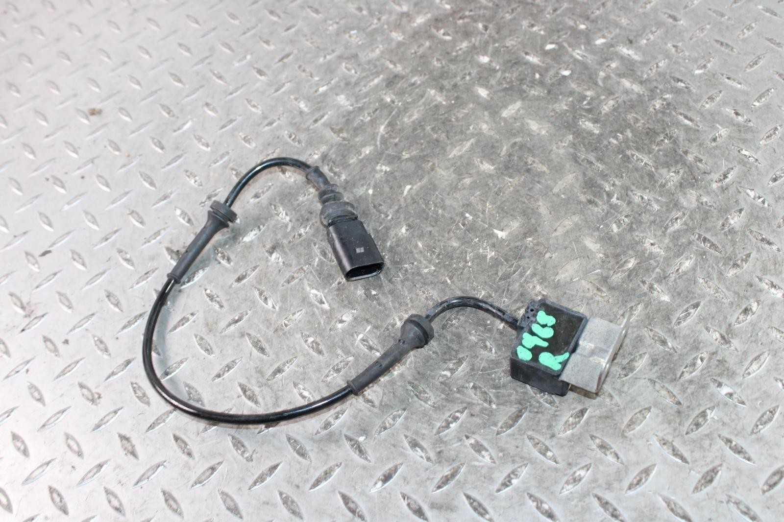 Maserati Quattroporte 2014-2017 Front Left Abs wheel speed sensor P/N 670005814