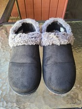 Skechers Slippers Women's 8 Black Faux Fur Cozy Campfire Shoes