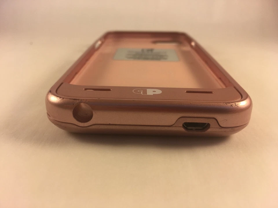 Estuche de carga de batería extendida Press Play Venue oro rosa iPhone Foto 4 de 4