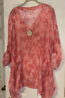 Indigo Soul 2XL Coral Sheer Butterfly Shark Bite Hem Tunic Top Blouse Big Button