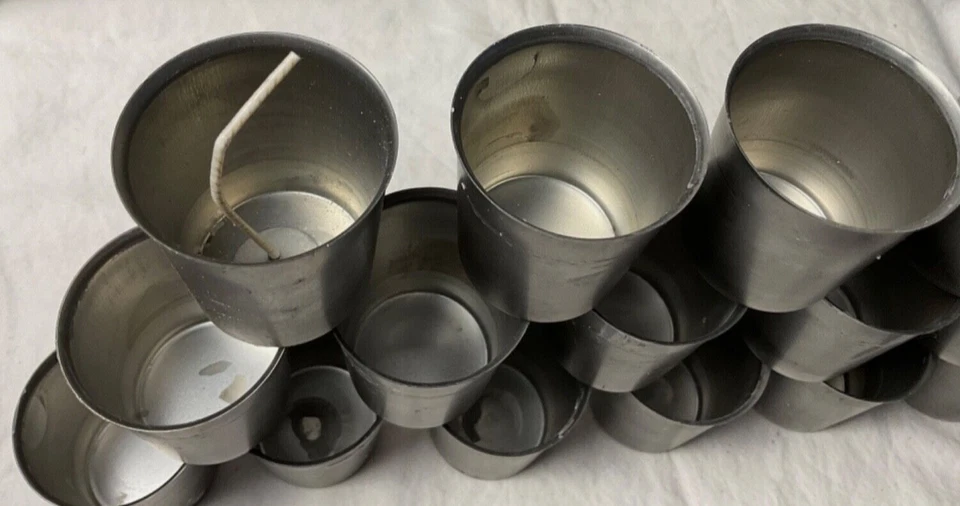 Moldes de velas votivos de metal sin costuras Candle Science 15 unidades + 1 mecha excelente estado Foto 2 de 3