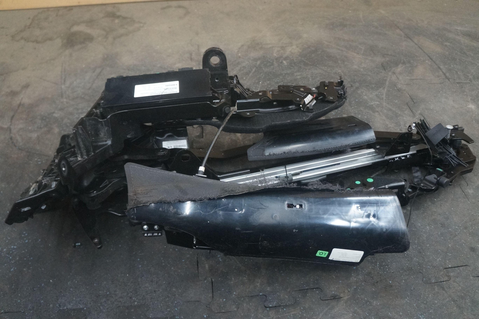 Left Convertible Top Roof Hinge Kinematics 86545800 Ferrari California T 2015