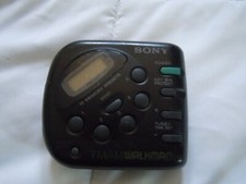SONY WALKMAN AM/FM RADIO SRF-M32 BLACK-TESTED-WITH CLIP-VINTAGE 1980'S