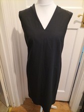 Ladies Annette Gortz Size XL Black V Neck Sleeveless Dress