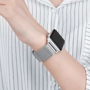 Bracelet en acier inoxydable Milan Mesh pour Apple Watch Band iWatch 9 8 7 6 5 4 3