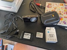 Olympus FE-4020 14MP Digital Camera Brown W/ Charger  3 Batteries, Cord, Case