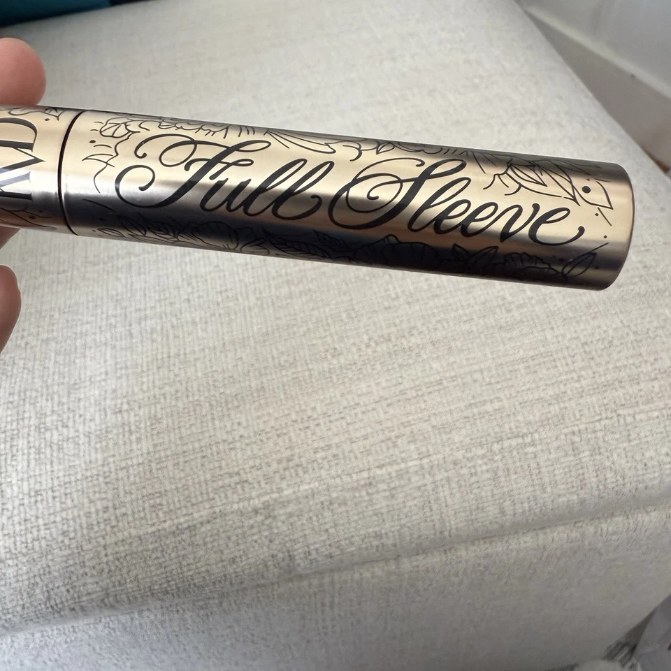 Kat Von D Full Sleeve Long + Defined Tubing Mascara in Ink Black NEW - Image 2 of 3