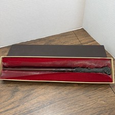 Harry Potter Ollivander's 13.75" Magic Wand Warner Bros Noble Collection 643/963
