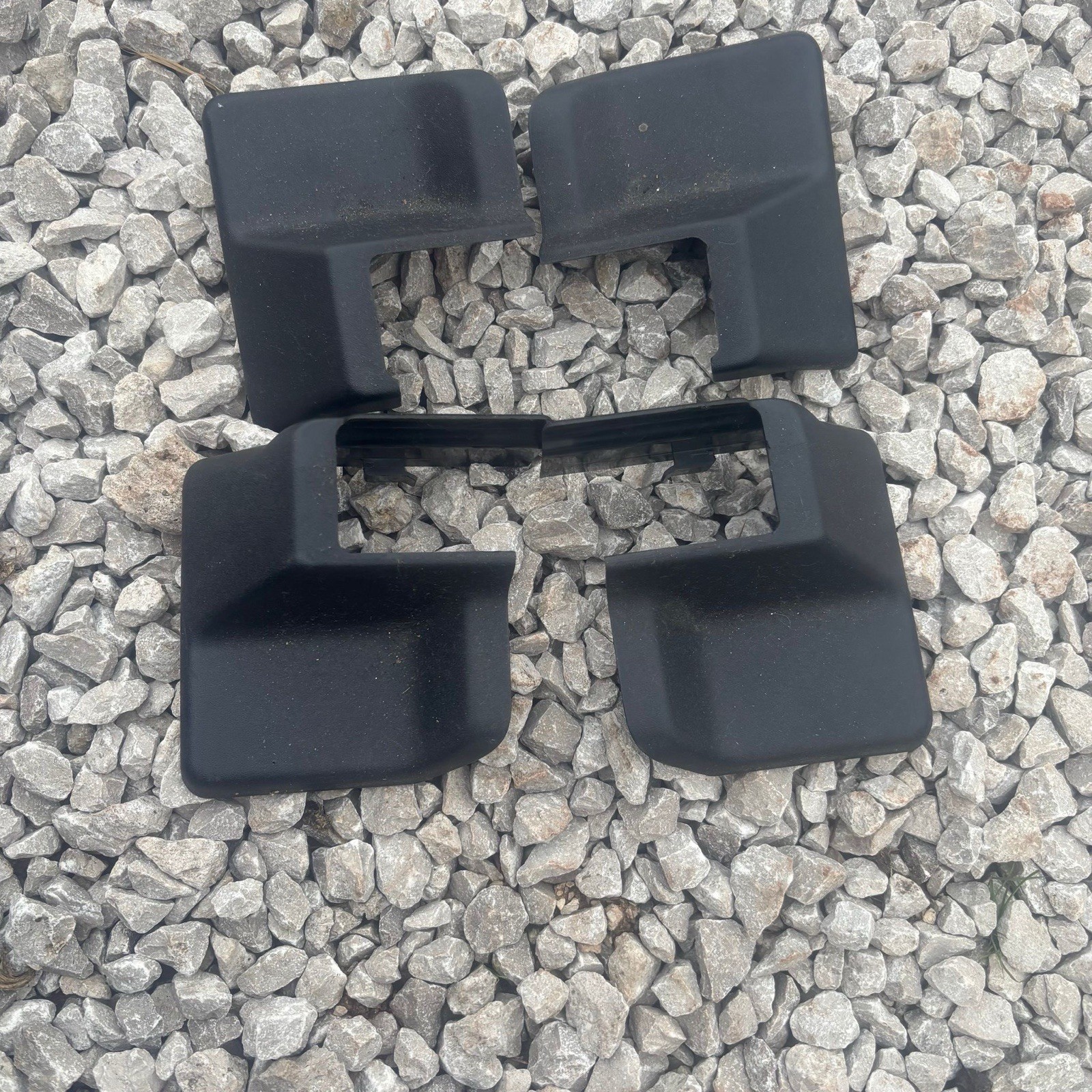 Picture 1 of 4