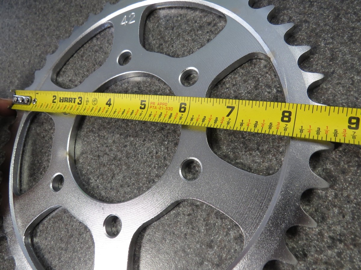 たらすけ NOS 42T Rear Sprocket Fits: Kawasaki 96-04 ZX-7 ZX-7R 706S