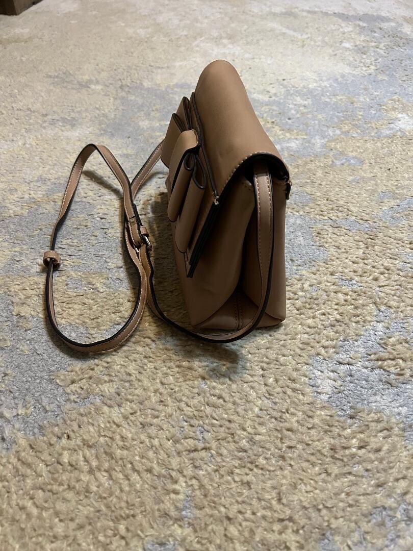 Kaari Blue Purse View 3