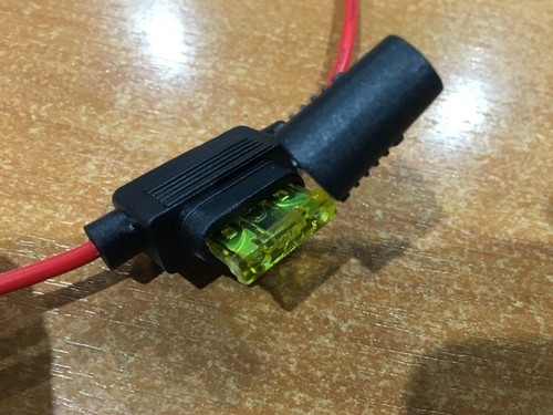 Inline Blade Fuse Holder - 20 AMP Standard - 14 AWG Wire & Free 20 AMP Fuse x 1 - Picture 2 of 11