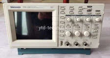 Tektronix TDS220 100 MHz 2 Channel Digital Oscilloscope PT-test