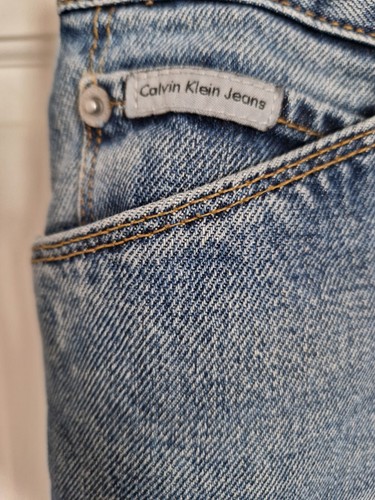 Calvin Klein Bootcut Jeans. UK size 12/14 - Picture 2 of 6