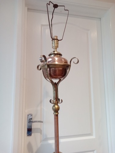 Victorian Adjustable Brass/Copper Standard Lamp, Scroll Detail -Hinks & Son B'hm - Picture 10 of 12